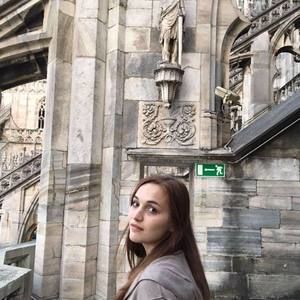 Meet your Posher, Tara